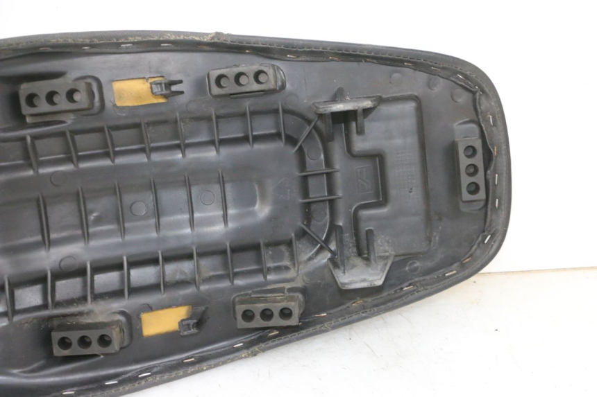 photo de SEAT KSR CODE 125 (2018 - 2020) - Surface and material condition