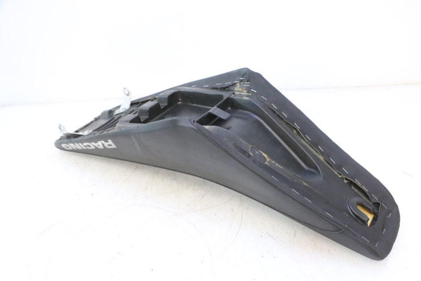 photo de SEAT HM HONDA CRM DERAPAGE RR 50 (2006 - 2017) - Technical close-up