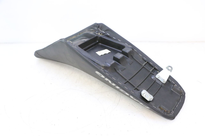 photo de SEAT HM HONDA CRM DERAPAGE RR 50 (2006 - 2017) - Fixing points details
