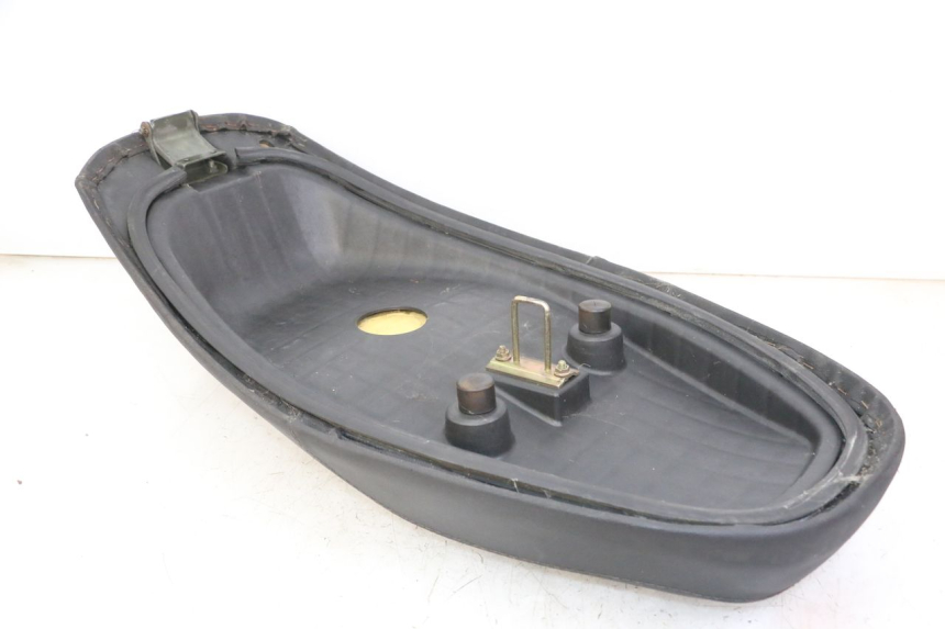 photo de SEAT DAELIM BESBI 125 (2007 - 2008) - Checked used part