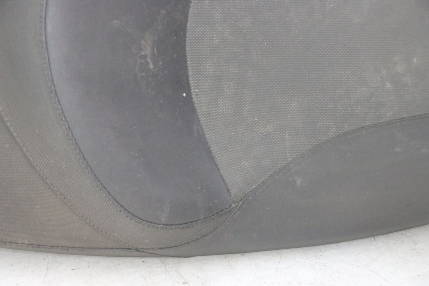 photo de SEAT KYMCO DINK STREET 125 (2009 - 2014) - Focus on structure