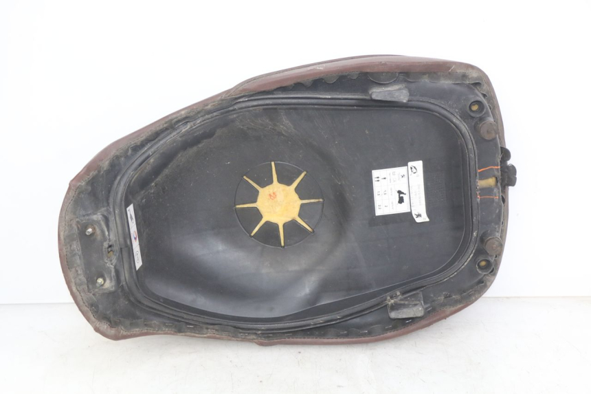 photo de SEAT PEUGEOT DJANGO 4T 50 (2014 - 2019) - Distinctive features