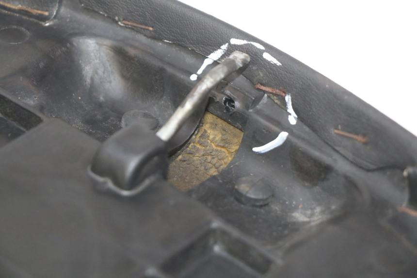 photo de SEAT PEUGEOT ELYSEO 125 (1999 - 2004) - Focus on structure