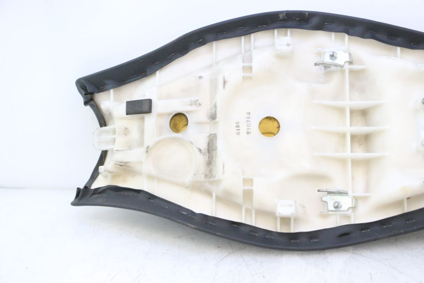 photo de SEAT KAWASAKI ER-6 ER6 N 650 (2005 - 2009) - Markings and original references