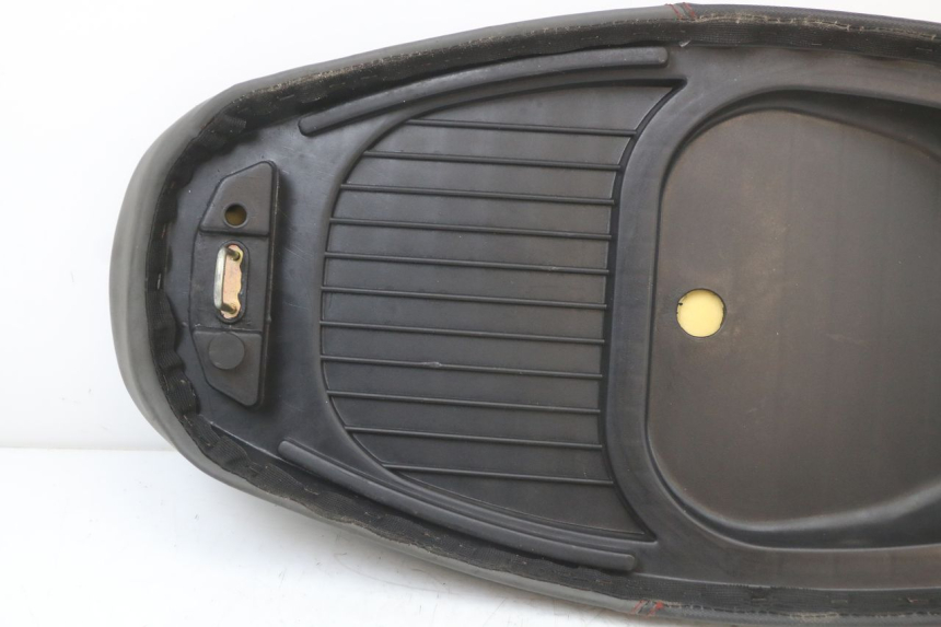 photo de SEAT JM MOTORS EVOLIS 4T 50 (2018 - 2022) - Surface and material condition