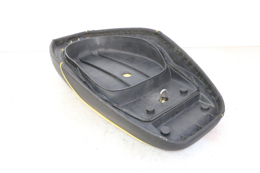 photo de SEAT KEEWAY F-ACT FACT 50 (2006 - 2011) - Surface and material condition