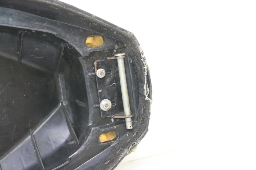 photo de SEAT JM MOTORS F45i 4T 50 (2020 - 2023) - Distinctive features
