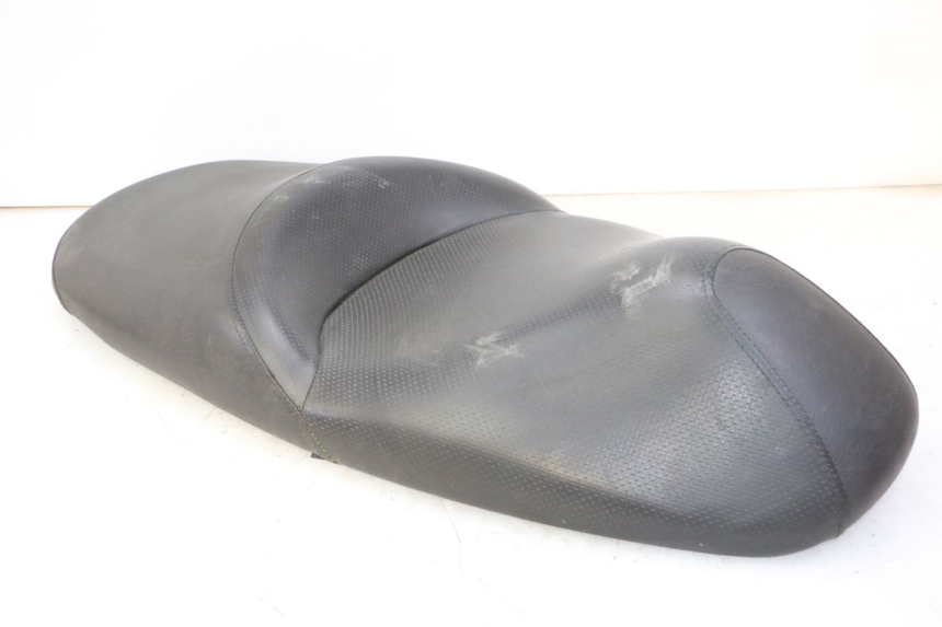 photo de SEAT HONDA FES S-WING SWING ABS 125 (2007 - 2015) - Focus on structure