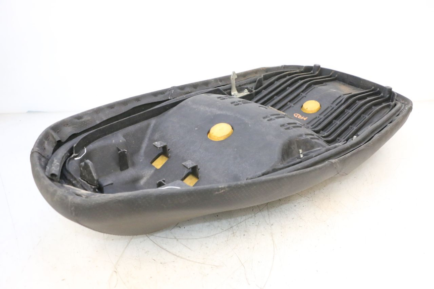 photo de SEAT HONDA FES S-WING SWING ABS 125 (2007 - 2015) - Component zoom