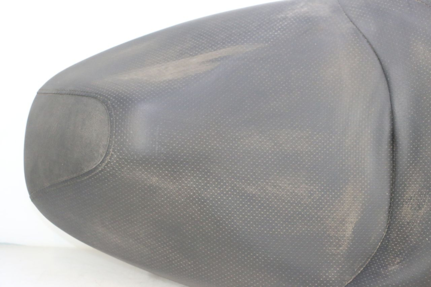 photo de SEAT HONDA FES S-WING SWING ABS 125 (2007 - 2015) - Markings and original references