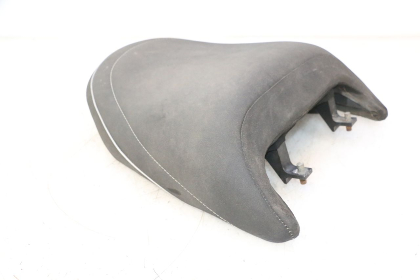photo de SEAT YAMAHA FJR 1300 (2001 - 2005) - Additional view of the item