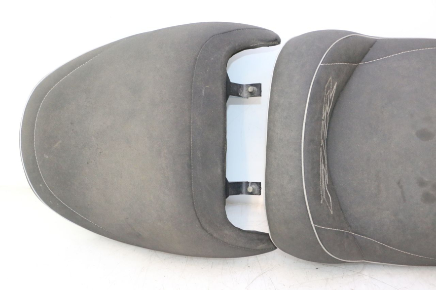 photo de SEAT YAMAHA FJR 1300 (2001 - 2005) - Checked used part