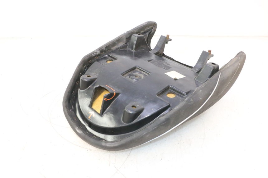photo de SEAT YAMAHA FJR 1300 (2001 - 2005) - Checked used part