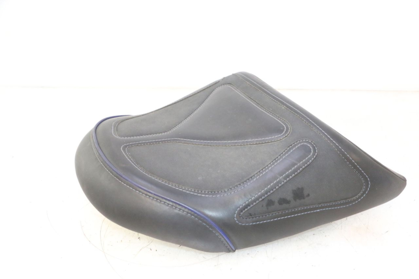 photo de SEAT YAMAHA FJR 1300 (2001 - 2005) - Surface and material condition