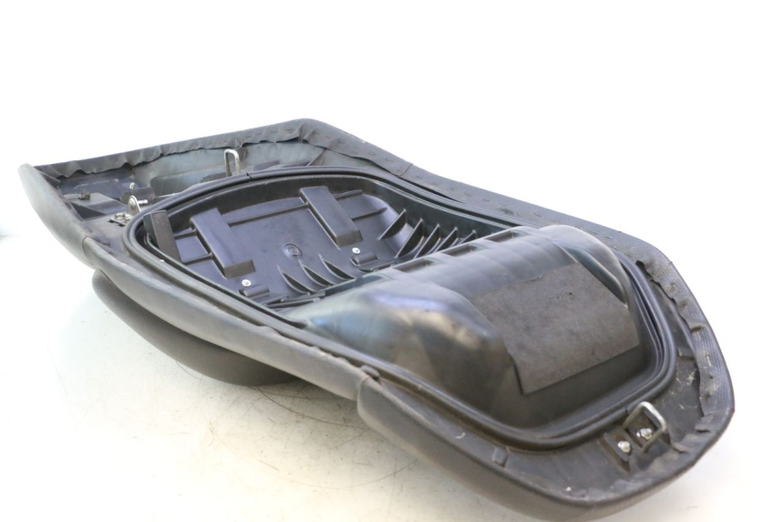 photo de SEAT HONDA FJS SILVER WING SILVERWING 400 (2005 - 2008) - Zoom on usage condition