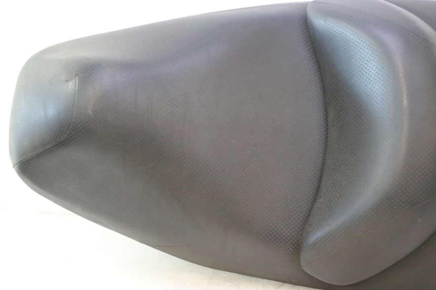 photo de SEAT HONDA FJS SILVER WING SILVERWING 400 (2005 - 2008) - Component detail
