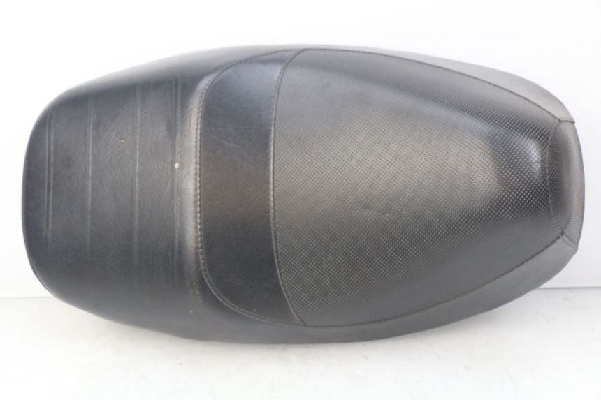 photo de SEAT SACHS FY125T FY T 125 (2007 - 2011) - Surface and material condition