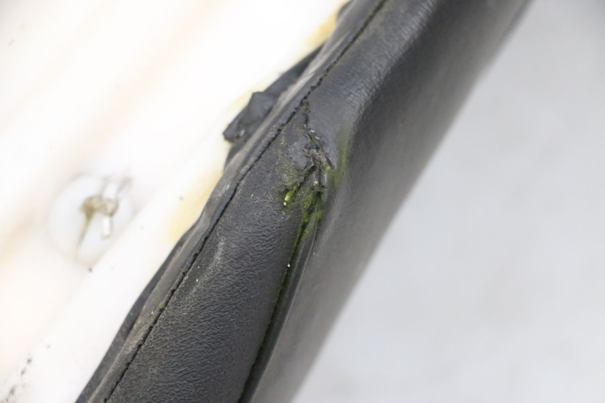 photo de SEAT YAMAHA FZ6 N FAZER 600 (2004 - 2006) - Markings and original references