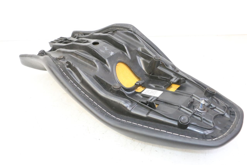 photo de SEAT BMW G310 R 310 (2016 - 2020) - Technical close-up