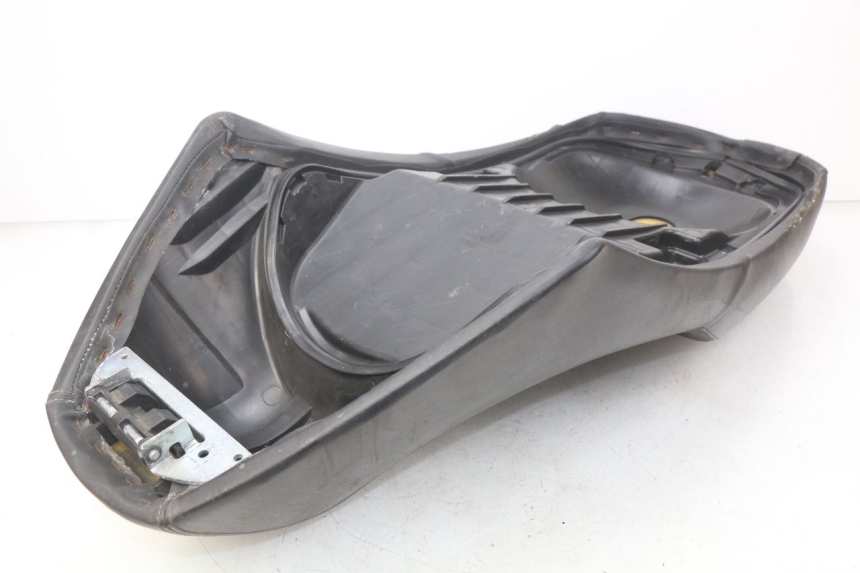 photo de SEAT PEUGEOT GEOPOLIS 400 (2007 - 2013) - Fixing points details