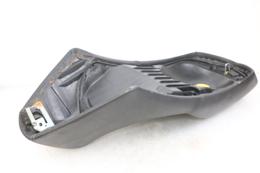 photo de SEAT PEUGEOT GEOPOLIS RS 125 (2007 - 2009) - Fixing points details