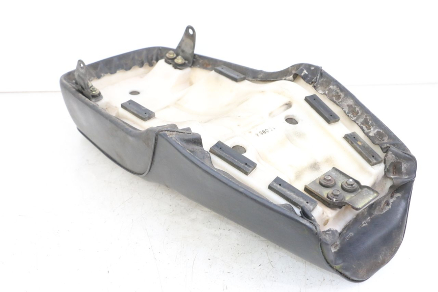 photo de SEAT SUZUKI GN 125 (1997 - 2000) - Alternative perspective