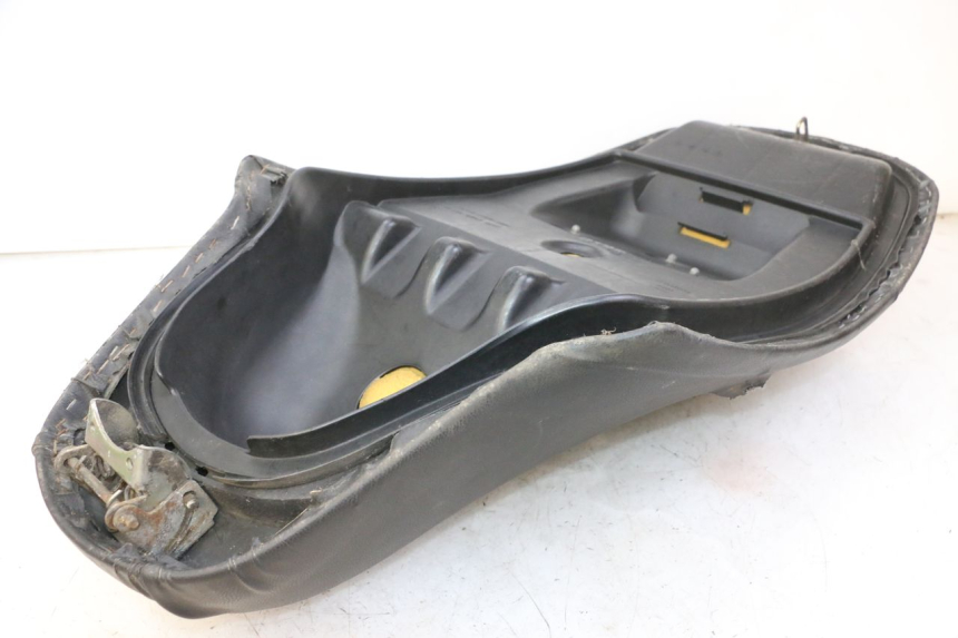 photo de SEAT KYMCO GRAND DINK 125 (2002 - 2007) - Additional view of the item