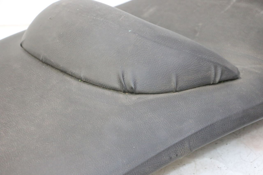 photo de SEAT KYMCO GRAND DINK 125 (2002 - 2007) - Surface and material condition