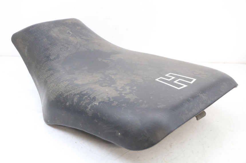 photo de SEAT HYTRACK HY S 4X4 410 (2013 - 2016) - Technical close-up