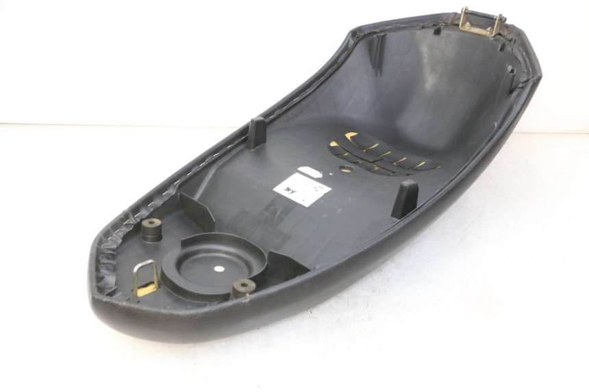 photo de SEAT PEUGEOT KISBEE 4T 50 (2018 - 2022) - Fixing points details