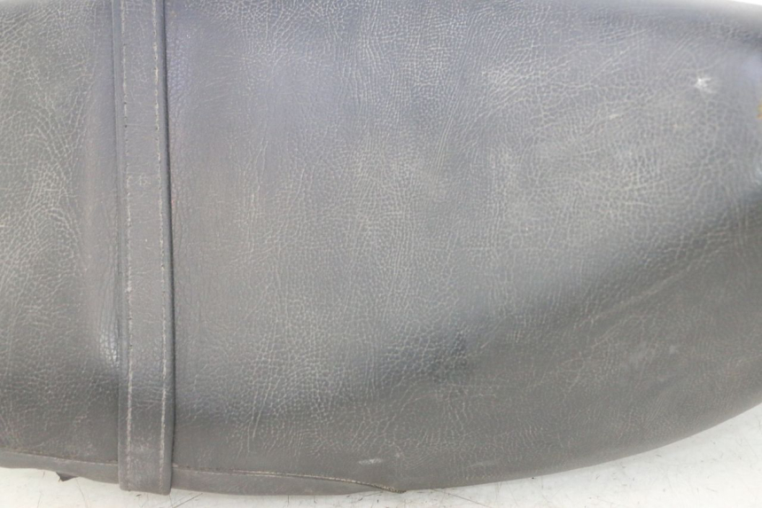 photo de SEAT PIAGGIO LIBERTY 50 (1998 - 2003) - Detailed visual inspection