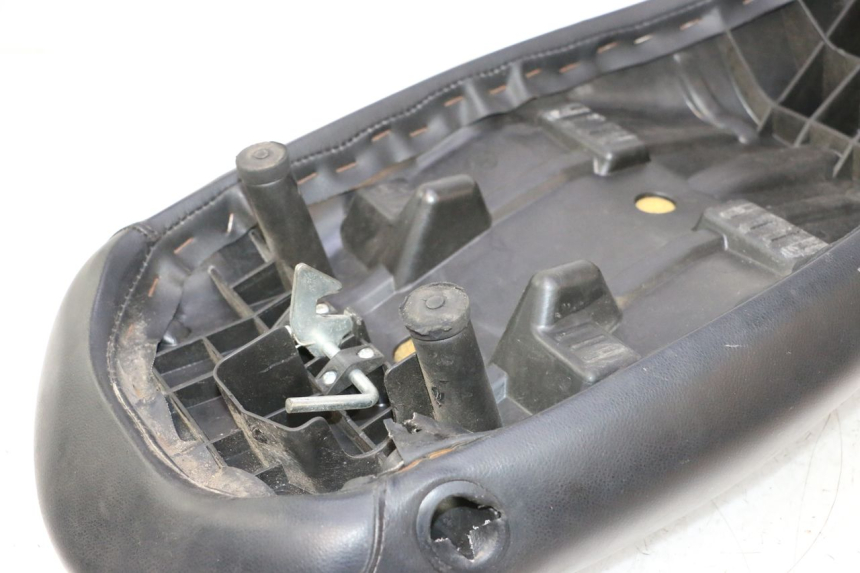 photo de SEAT PEUGEOT LUDIX SNAKE 2T 50 (2004 - 2014) - Distinctive features
