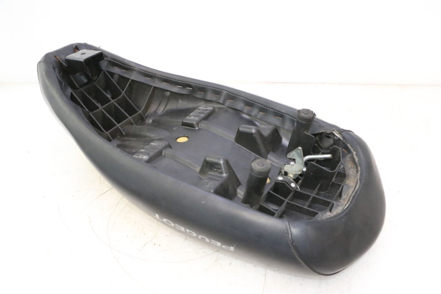 photo de SEAT PEUGEOT LUDIX SNAKE 2T 50 (2004 - 2014) - Detailed visual inspection