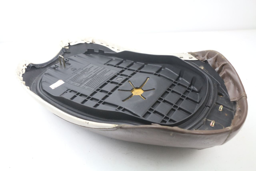 photo de SEAT SYM MIO 50 (2005 - 2010) - Fixing points details