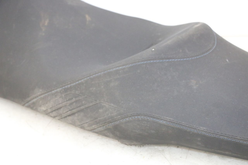 photo de SEAT PIAGGIO MP3 HPE 310 (2024 - 2025) - Alternative angle