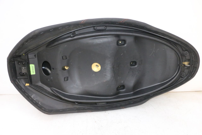 photo de SEAT PIAGGIO MP3 HPE 300 (2019 - 2026) - Distinctive features