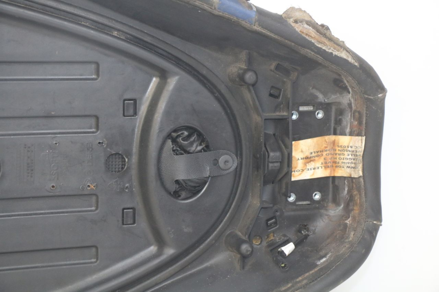 photo de SEAT PIAGGIO MP3 LT 400 (2007 - 2012) - Distinctive features