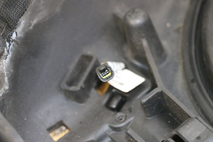 photo de SEAT PIAGGIO MP3 LT 400 (2007 - 2012) - Zoom on usage condition