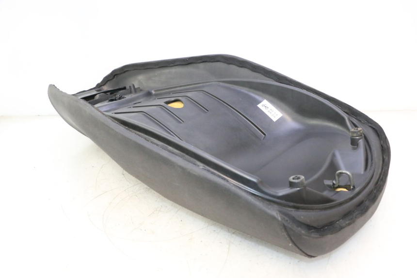 photo de SEAT PIAGGIO MP3 LT 300 (2010 - 2016) - Alternative perspective