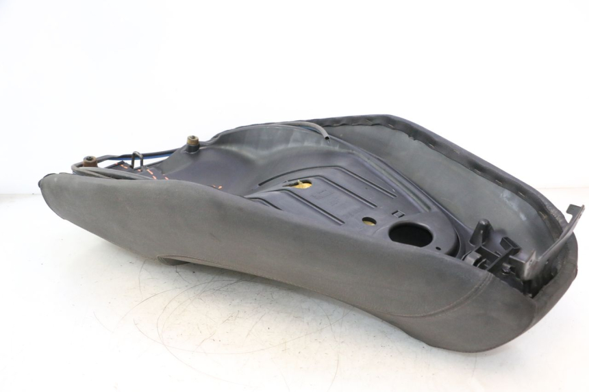 photo de SEAT PIAGGIO MP3 LT 400 (2007 - 2012) - Detailed visual inspection