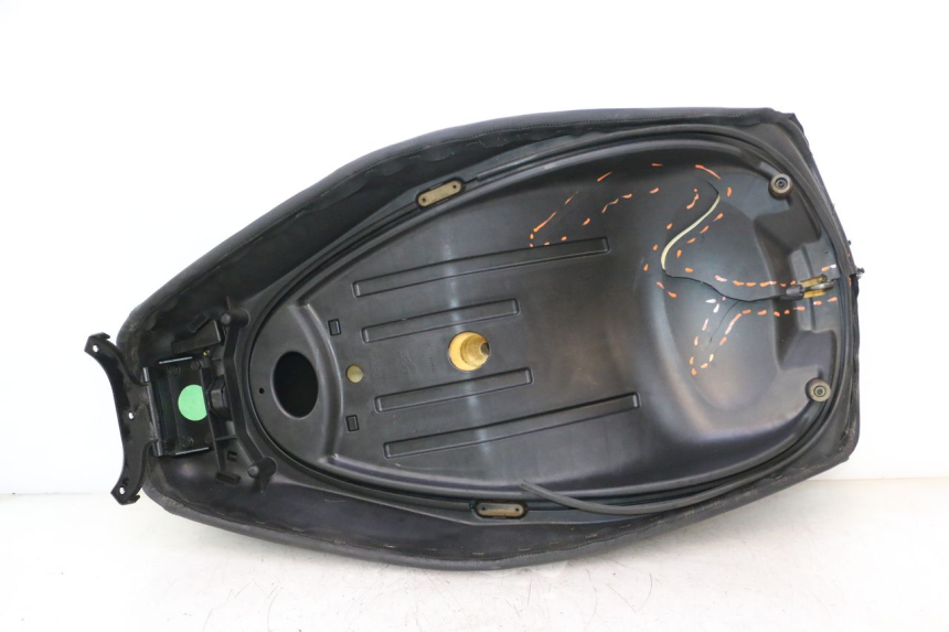 photo de SEAT PIAGGIO MP3 LT 400 (2007 - 2012) - Technical close-up