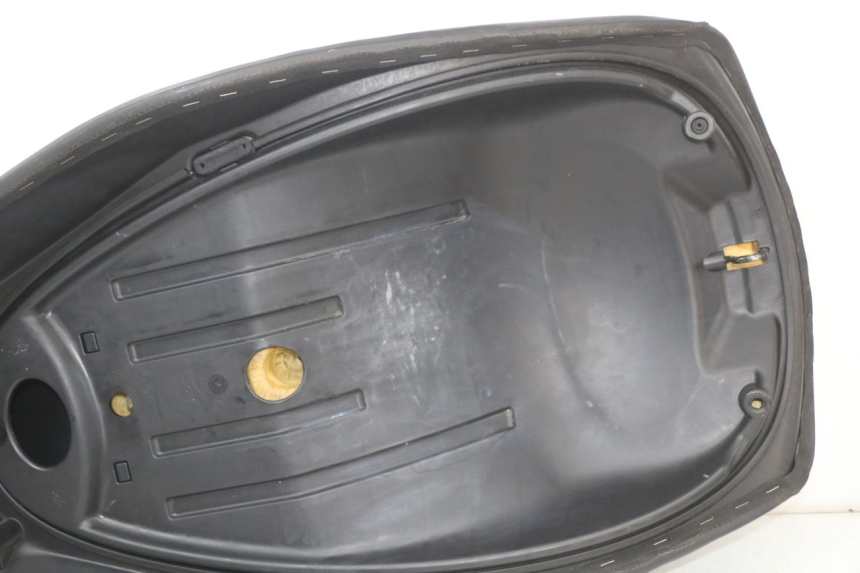 photo de SEAT PIAGGIO MP3 125 (2006 - 2014) - Distinctive features