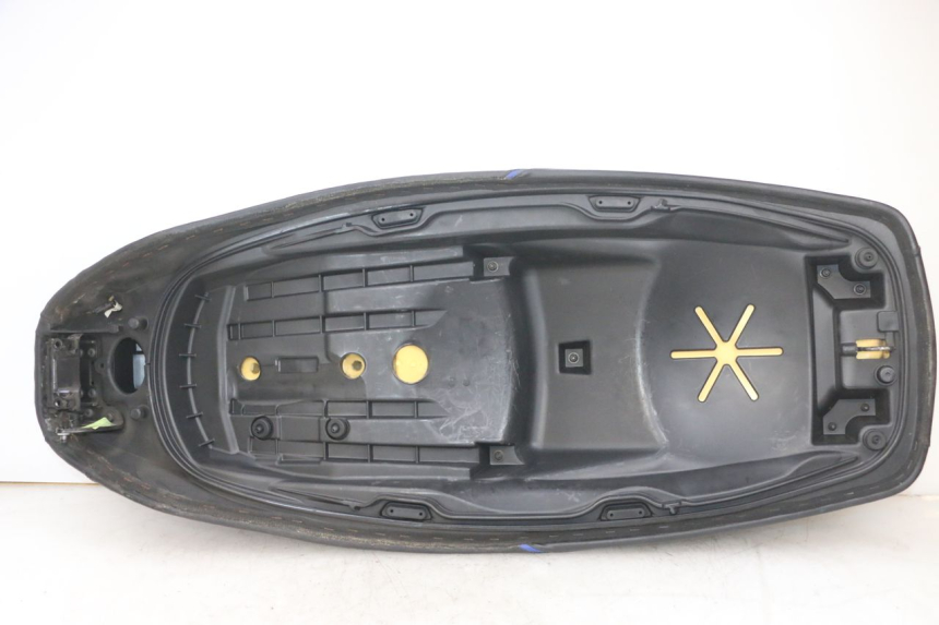 photo de SEAT PIAGGIO MP3 500 (2016 - 2018) - Markings and original references