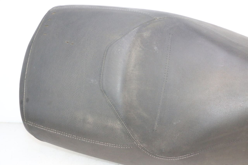 photo de SEAT PIAGGIO MP3 RL 250 (2006 - 2010) - Zoom on usage condition