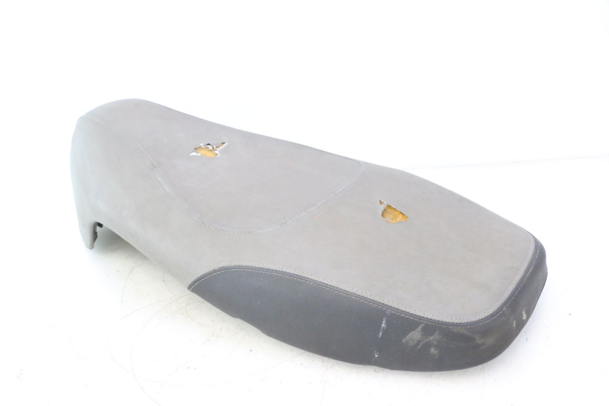 photo de SEAT KYMCO LIKE 4T 50 (2019 - 2025) - Fixing points details