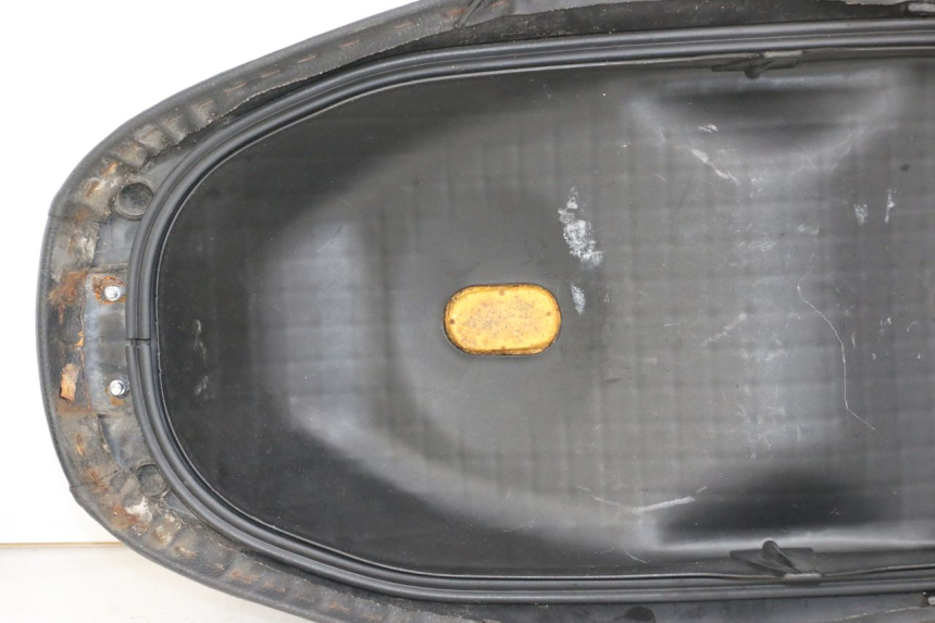 photo de SEAT HONDA NHX LEAD 110 (2008 - 2010) - Markings and original references