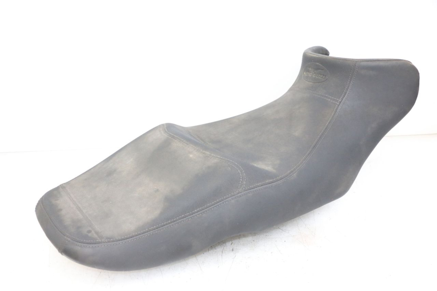 photo de SEAT MOTO GUZZI NORGE 8V GT 1200 (2011 - 2016) - Surface and material condition