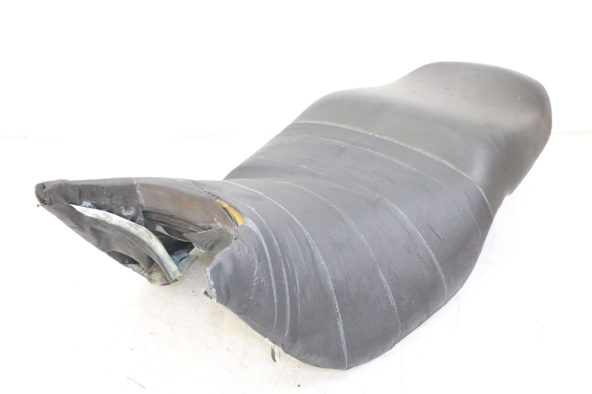 photo de SEAT HONDA NTV DEAUVILLE 650 (1998 - 2001) - High-resolution close-up