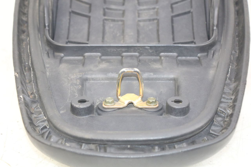 photo de SEAT SYM ORBIT III 3 4T 50 (2021 - 2025) - Surface and material condition