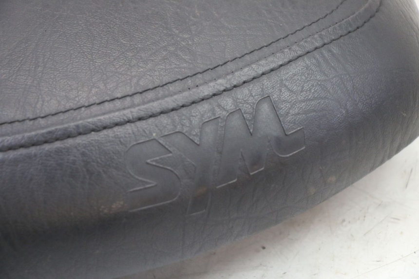 photo de SEAT SYM ORBIT III 3 4T 50 (2021 - 2025) - Fixing points details